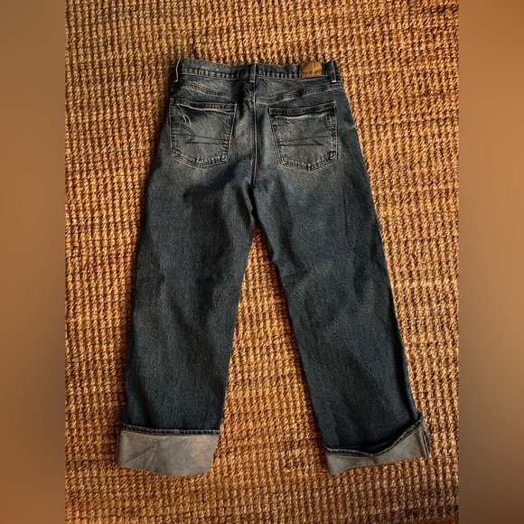 American Eagle Outfitters Cuffed Relaxed Fit Jeans - size 12 - Picture 2 of 4